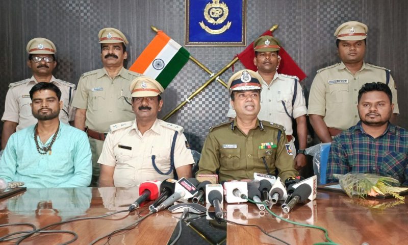 ପିହୁ ଅପହରଣ ଘଟଣାରେ ପୁଲିସକୁ ସହଯୋଗ କରିଥିବା ବ୍ୟକ୍ତିଙ୍କୁ ସମ୍ବର୍ଦ୍ଧନା