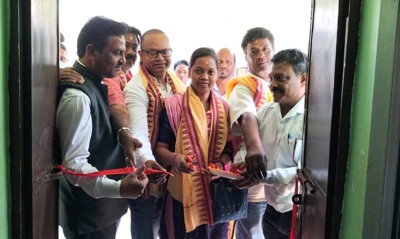 ଲାଞ୍ଜିଗଡ଼ରୋଡ଼ ଉଚ୍ଚ ବିଦ୍ୟାଳୟରେ ଭାଷା ସମ୍ମିଳନୀ’ ଅବସରରେ ସାହିତ୍ୟ ଓ ସୃଜନଶୀଳତାର କାର୍ଯ୍ୟକ୍ରମସାମିଲ ହେବେ ପୁରାତନ ଛାତ୍ରଛାତ୍ରୀ ଏବଂ ଅଭିଭାବକ