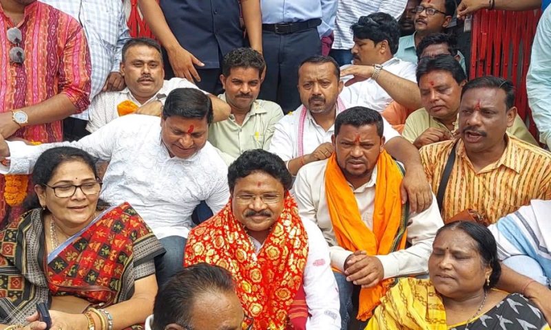 ସମ୍ବଲପୁର ରେ ସ୍ୱାସ୍ଥ୍ୟମନ୍ତ୍ରୀ:କହିଲେ ସ୍ୱାସ୍ଥ୍ୟକୁ ଗୁରୁତ୍ୱ