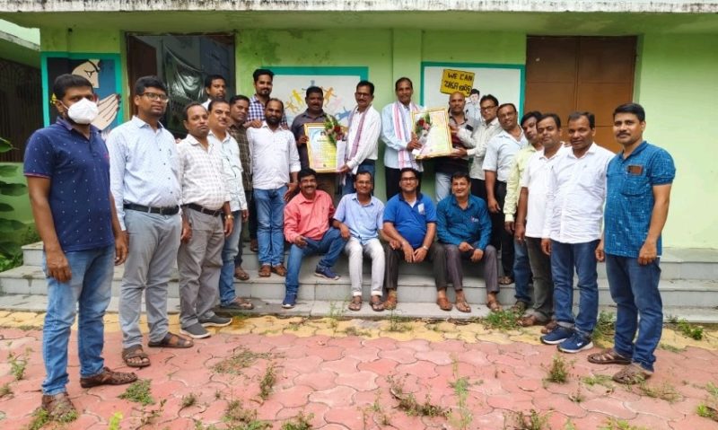 ବେଲଗୁଣ୍ଠା ବ୍ଲକ ର ଦୁଇ ଶିକ୍ଷକଙ୍କୁ ଅବସରକାଳୀନ ସମ୍ବର୍ଦ୍ଧନା ପ୍ରଦାନ