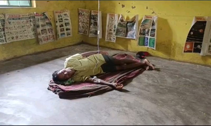 ଟିଙ୍ଗୋପକାନ ଗାଁ ରେ ଝାଡ଼ାବାନ୍ତିରେ ୨୧ ଆକ୍ରାନ୍ତ ୫ ମୁଖ୍ୟ ଡାକ୍ତରଖାନାକୁ ରେଫର,ସ୍ଥିତି ଆୟତ୍ତ କରିଛି ସ୍ଵାସ୍ଥ୍ୟ ବିଭାଗ।