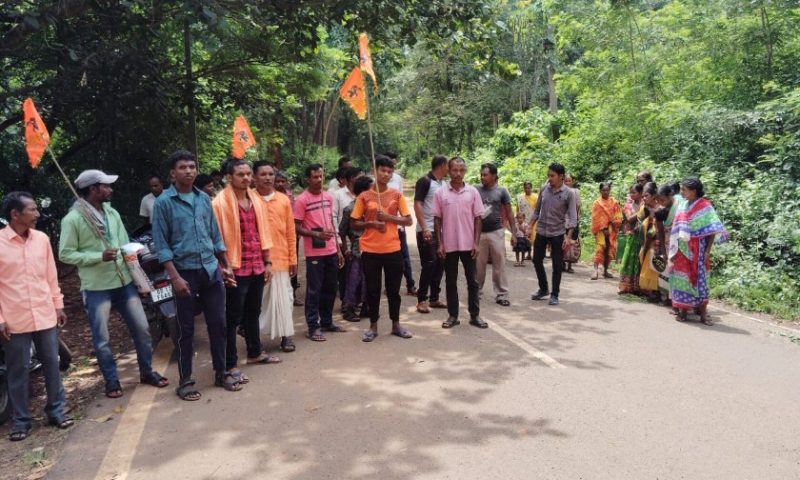ଶିକ୍ଷା ଦେବା ନାମରେ ଆସି ଧର୍ମାନ୍ତରୀକରଣ କରୁଥିବା ଅଭିଯୋଗ