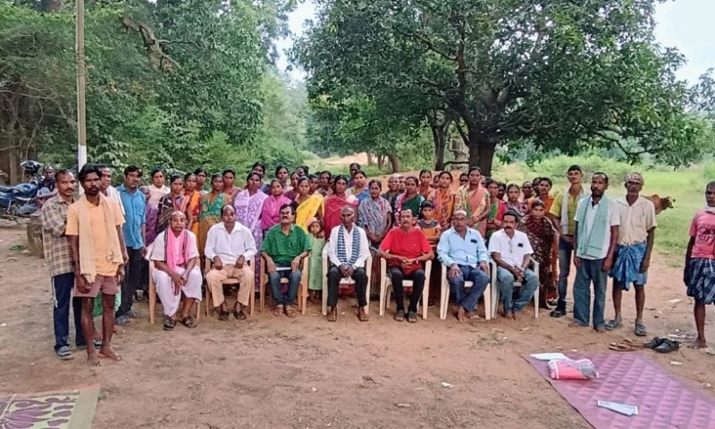 ଲସା ଗ୍ରାମ ହେବ ନିଶା ମୁକ୍ତ, ଅଣ୍ଟା ଭିଡ଼ିଲେ ଗ୍ରାମବାସୀ