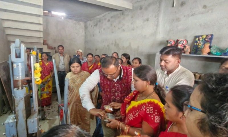 ସୁବର୍ଣ୍ଣପୁର ସହରରେ ସୁବର୍ଣ୍ଣ ମାଟି ଚା କପର ଶୁଭାରମ୍ଭ