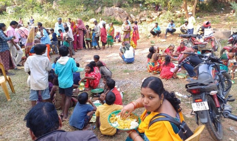 ନୂଆବର୍ଷ ରେ ବଣଭୋଜି ପାଇଁ କମ୍ପିଲା ଗଡଚଣ୍ଡି ଓ ହଦଗଡ଼।
