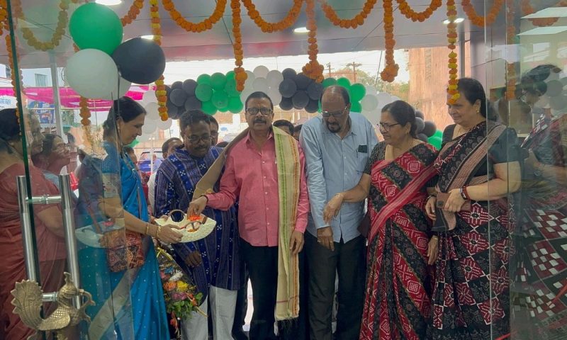 ରାଜସ୍ବ ମନ୍ତ୍ରୀଙ୍କ ଦ୍ୱାରା ଉଦଘାଟନ ହେଲା ପଣ୍ଡା ସୁପର ମାର୍ଟ