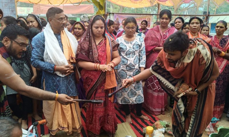 ଚିପିଲିମା ନୁଆଁ ମାର୍କେଟରେ ଅଷ୍ଟପ୍ରହରୀ ନାମଯଜ୍ଞ