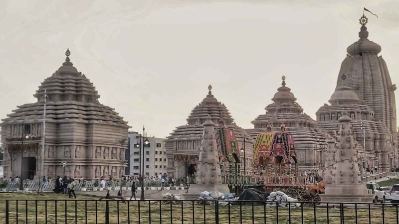 ହୋଇନି ଦୀଘା ମନ୍ଦିର ବିବାଦର ସମାଧାନ, ପୁଣି ଜଗନ୍ନାଥ ଧାମ ପୋଷ୍ଟର ମାରିଲେ ମମତା ଦିଦି