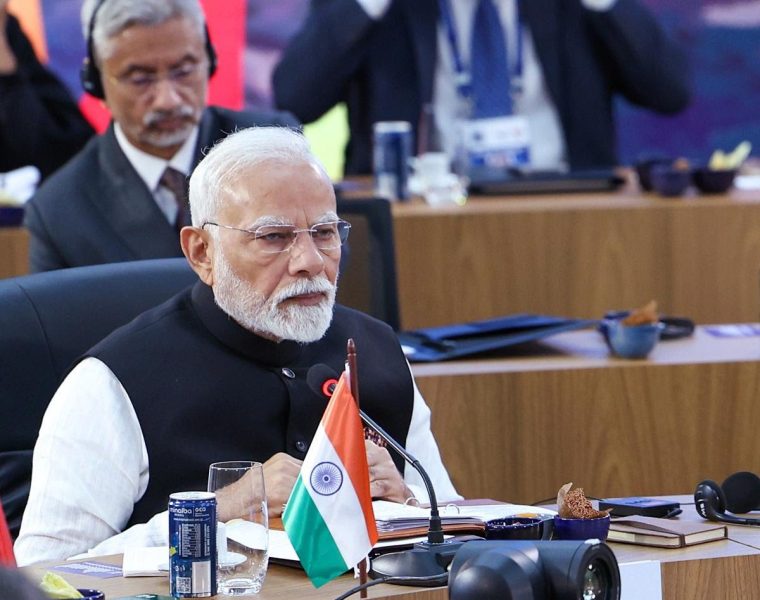 ୪୪ ଲକ୍ଷ ସରକାରୀ କର୍ମଚାରୀଙ୍କ ଦରମାରେ ବଡ଼ ବୃଦ୍ଧି, କେବେଠୁ ମିଳିବ ବର୍ଦ୍ଧିତ ଦରମା ? ସାମ୍ନାକୁ ଆସିଲା ତାରିଖ